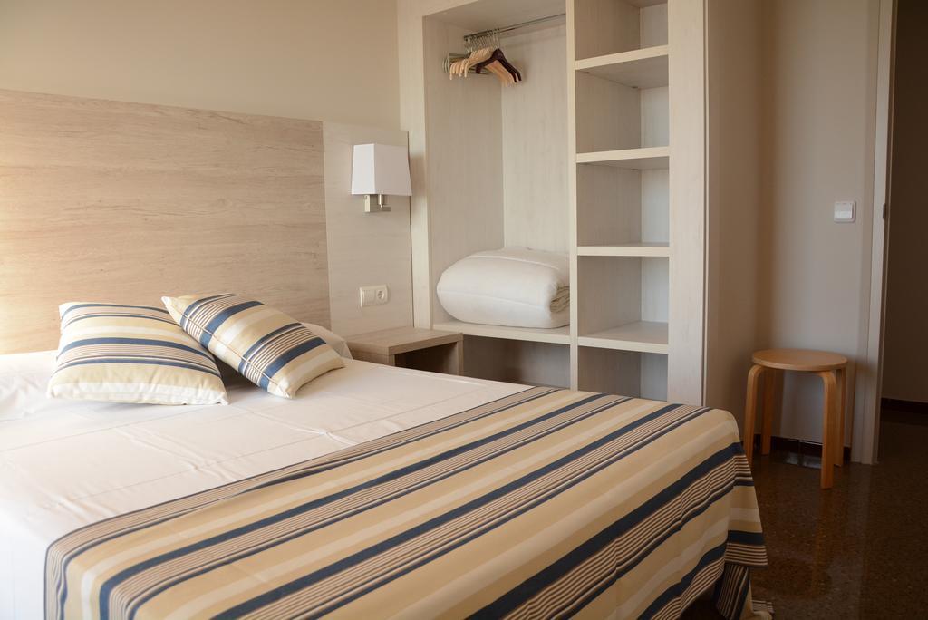 Apartaments La Catifa Now With Elevator!!! بالاموس المظهر الخارجي الصورة